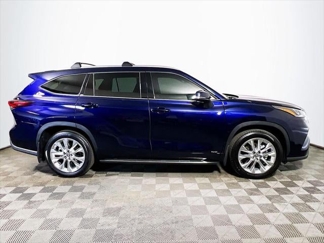 2025 Toyota Highlander Hybrid Limited