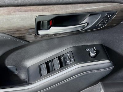 2025 Toyota Highlander Hybrid Limited