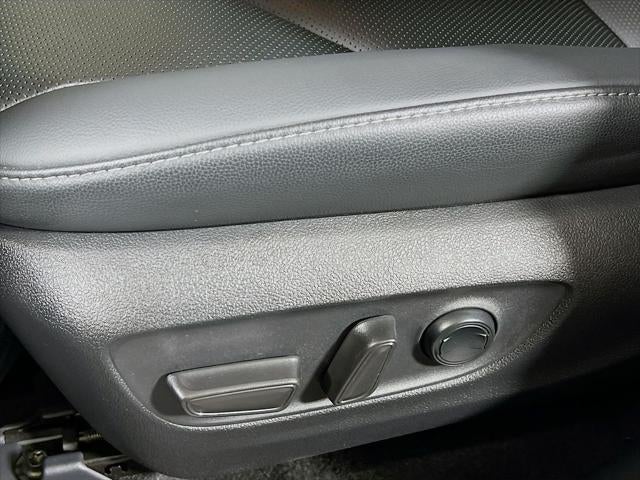 2025 Toyota Highlander Hybrid Limited