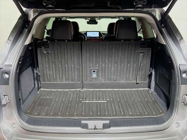 2025 Toyota Highlander Hybrid Limited