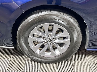 2024 Toyota Sienna XLE 8 Passenger