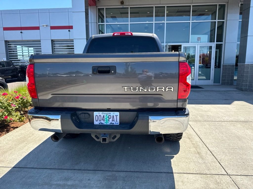 2018 Toyota Tundra SR5 5.7L V8