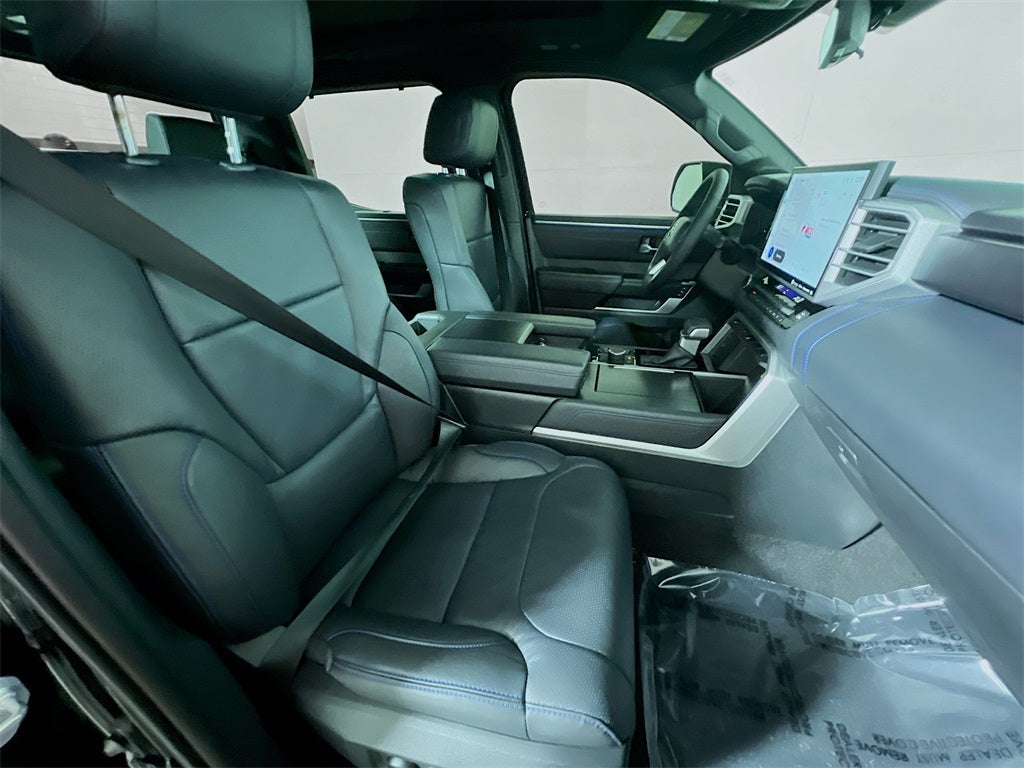 2023 Toyota Tundra Hybrid Platinum