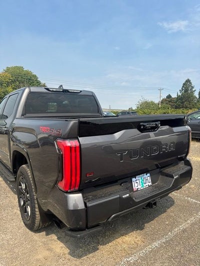 2025 Toyota Tundra Hybrid Platinum