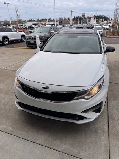 2020 Kia Optima SE