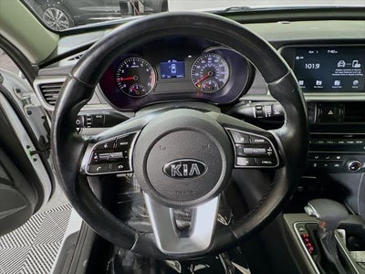 2020 Kia Optima SE