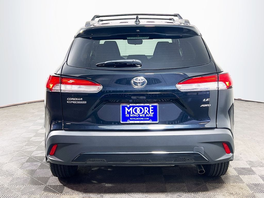 2025 Toyota Corolla Cross LE