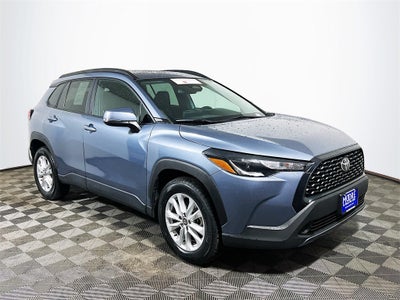 2024 Toyota Corolla Cross LE