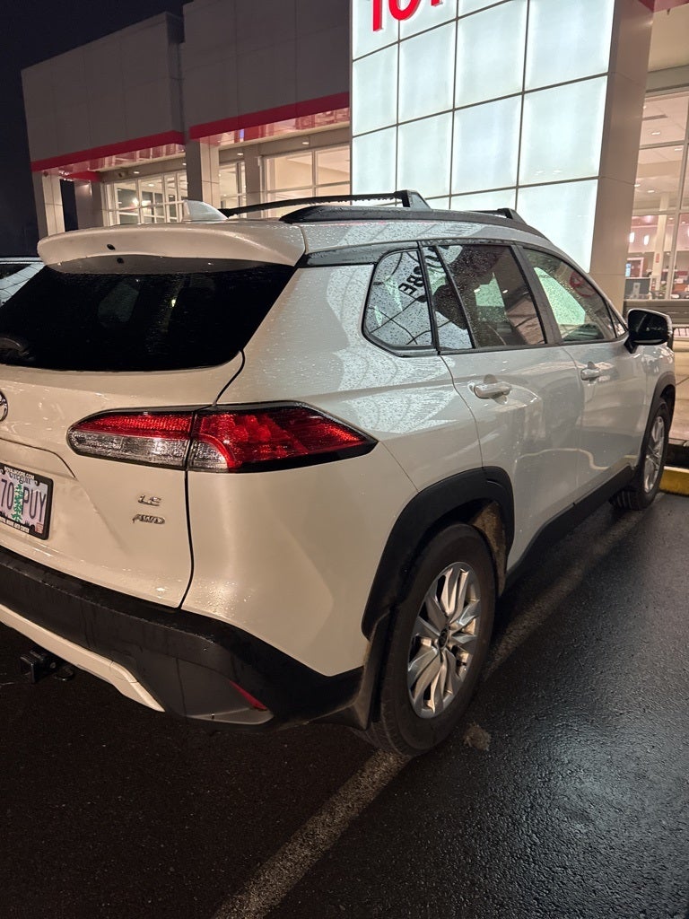 2024 Toyota Corolla Cross LE