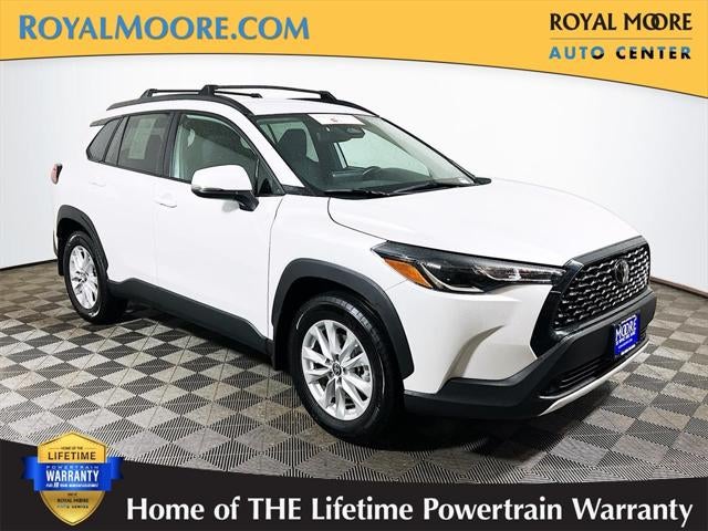 2024 Toyota Corolla Cross LE