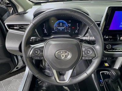 2023 Toyota Corolla Cross XLE
