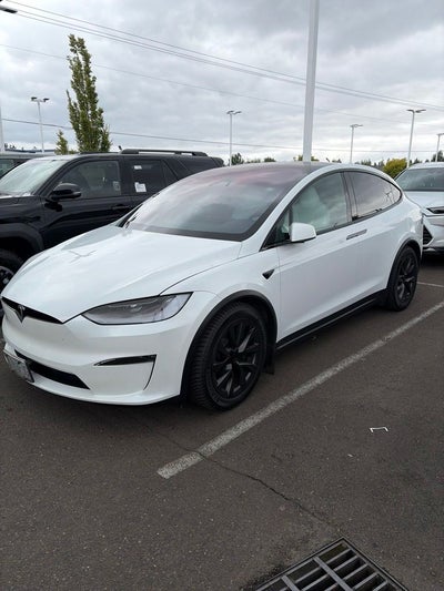 2023 Tesla Model X Standard Range