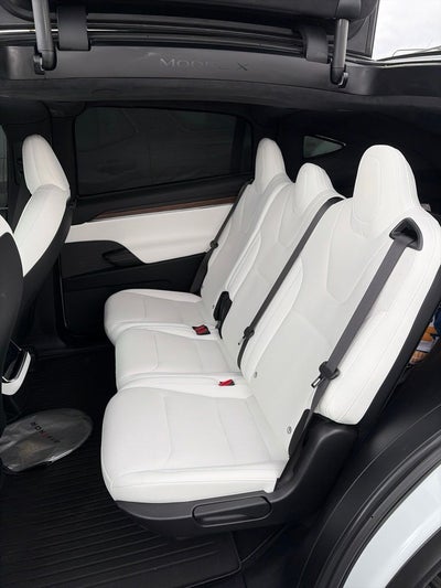 2023 Tesla Model X Standard Range
