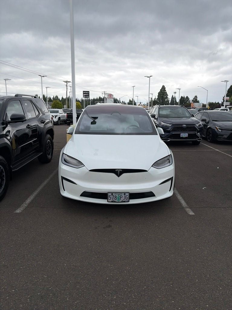 2023 Tesla Model X Standard Range