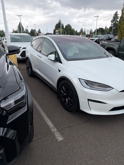 2023 Tesla Model X Standard Range