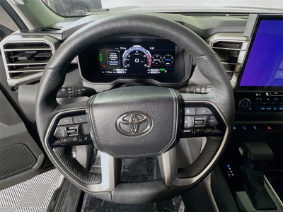 2024 Toyota Sequoia SR5