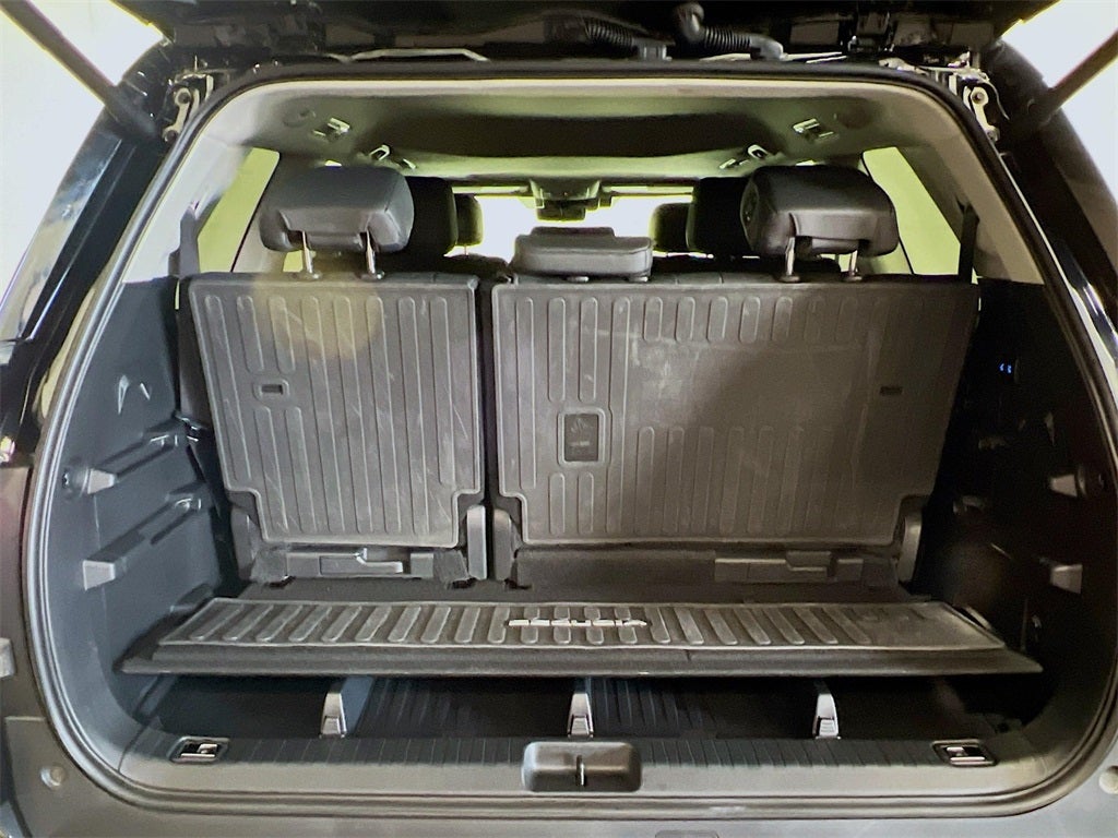 2024 Toyota Sequoia SR5