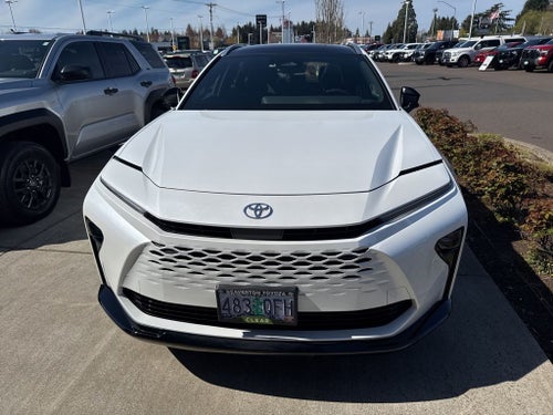 2025 Toyota Crown Signia XLE