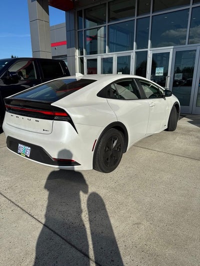 2024 Toyota Prius LE