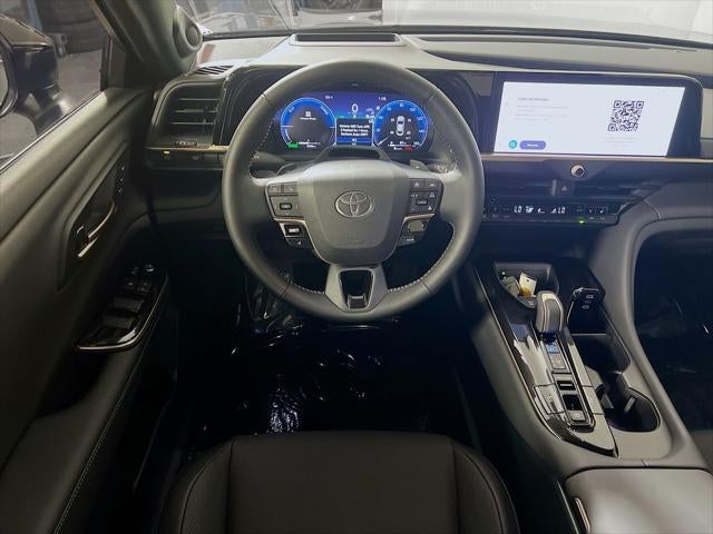 2026 Toyota Crown Platinum