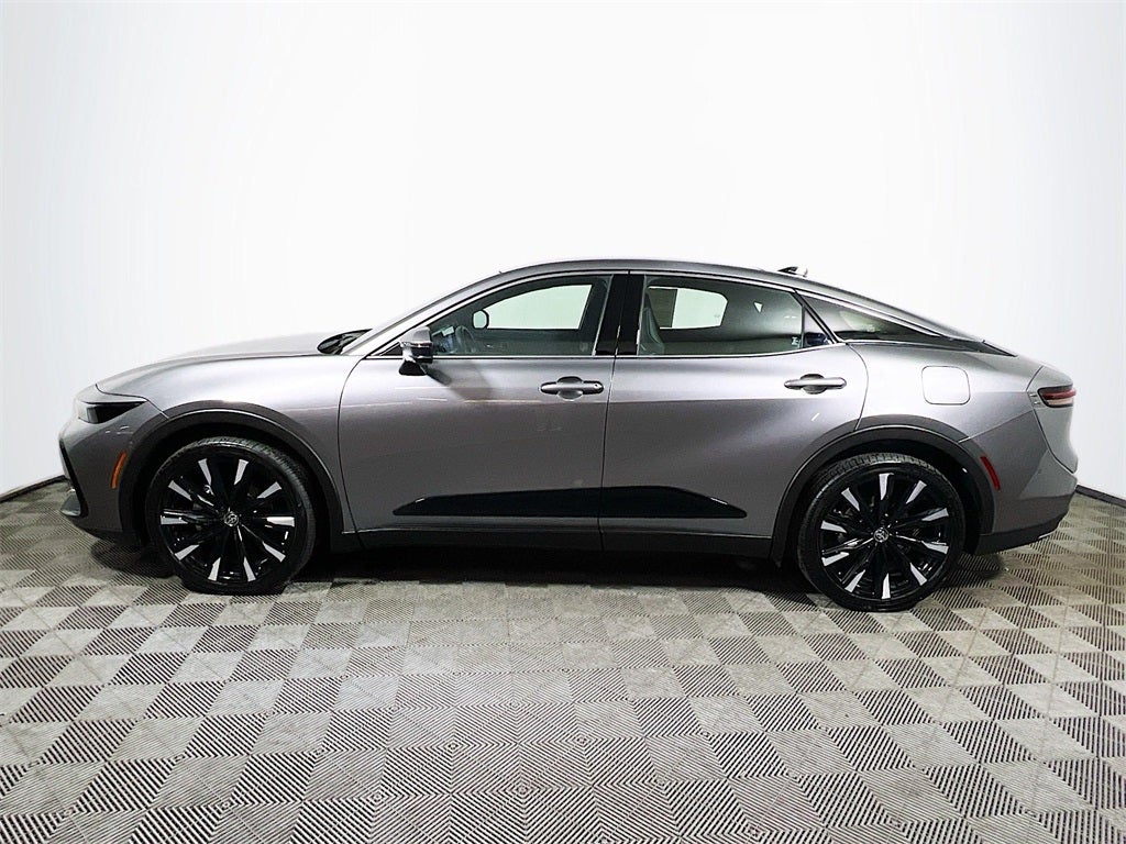 2025 Toyota Crown Platinum