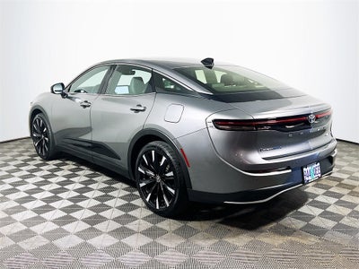 2025 Toyota Crown Platinum