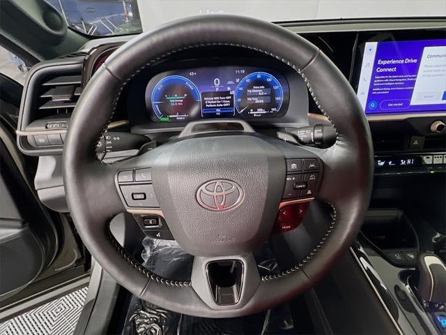 2025 Toyota Crown Platinum