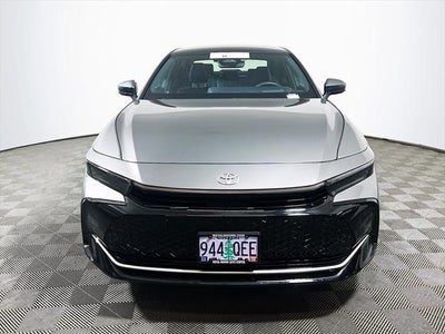 2025 Toyota Crown Platinum