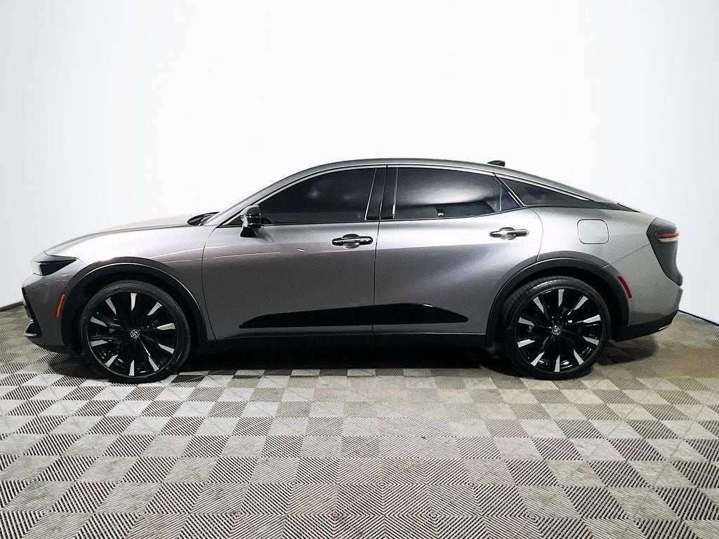 2025 Toyota Crown Platinum