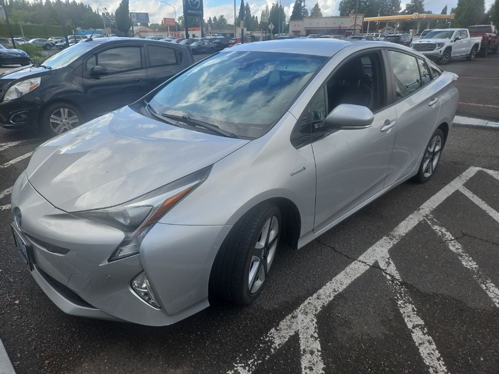 2018 Toyota Prius Three Touring