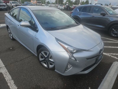 2018 Toyota Prius Three Touring