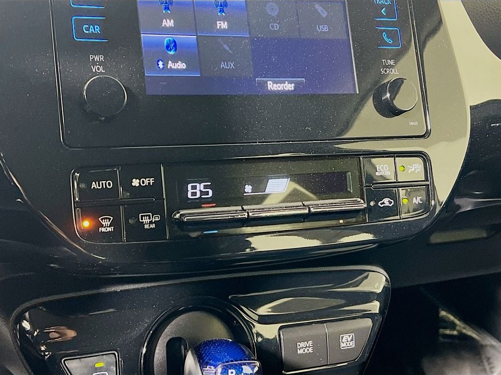2019 Toyota Prius LE AWD-e