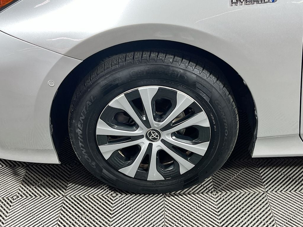 2019 Toyota Prius LE AWD-e