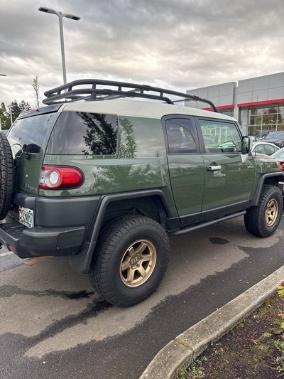2014 Toyota FJ Cruiser Base