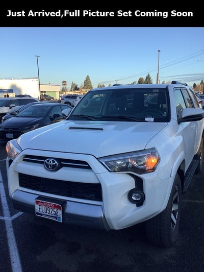 2024 Toyota 4Runner TRD Off-Road