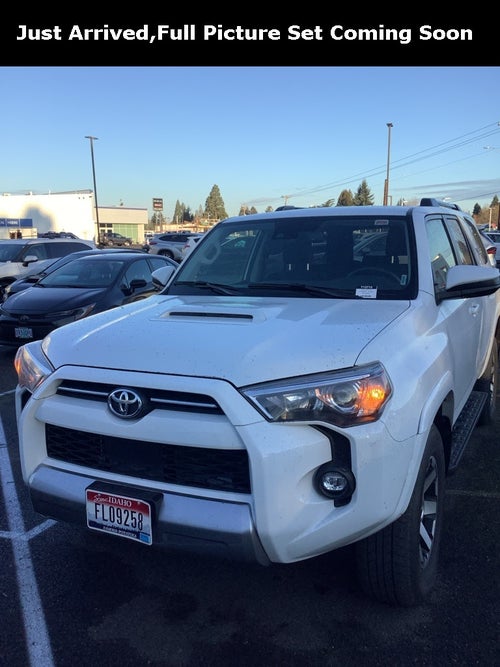 2024 Toyota 4Runner TRD Off-Road