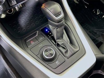 2025 Toyota RAV4 Hybrid SE