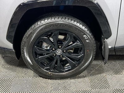 2025 Toyota RAV4 Hybrid SE