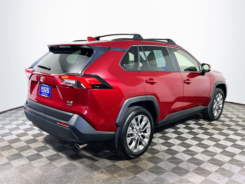 2025 Toyota RAV4 XLE Premium