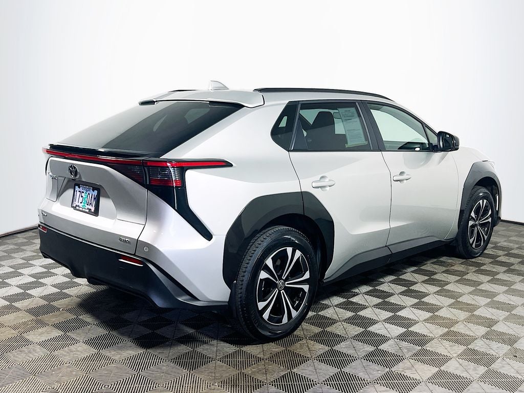 2024 Toyota bZ4X XLE