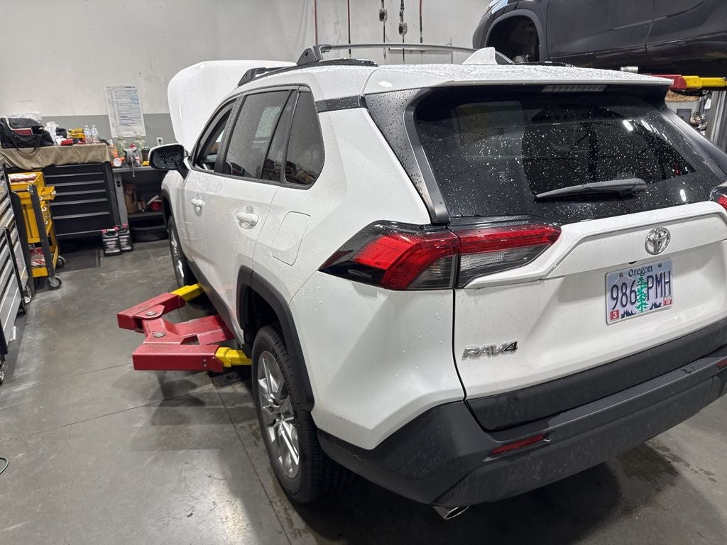2020 Toyota RAV4 XLE Premium