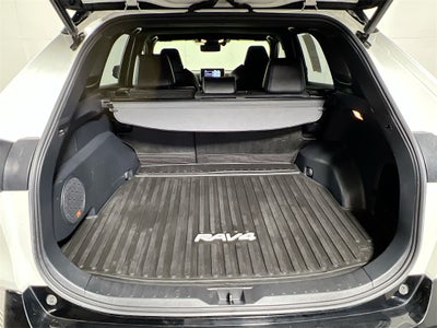 2019 Toyota RAV4 Hybrid XSE