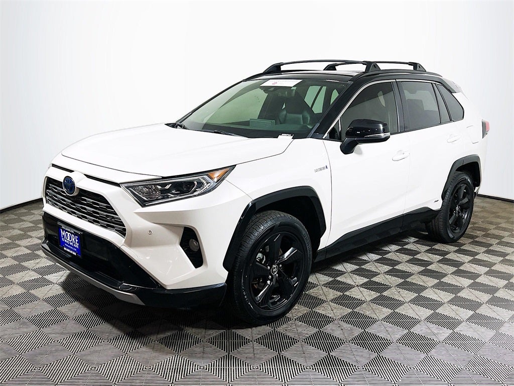 2019 Toyota RAV4 Hybrid XSE