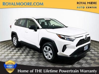 2025 Toyota RAV4 LE