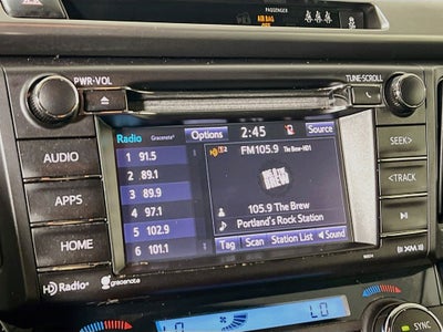 2017 Toyota RAV4 Hybrid XLE