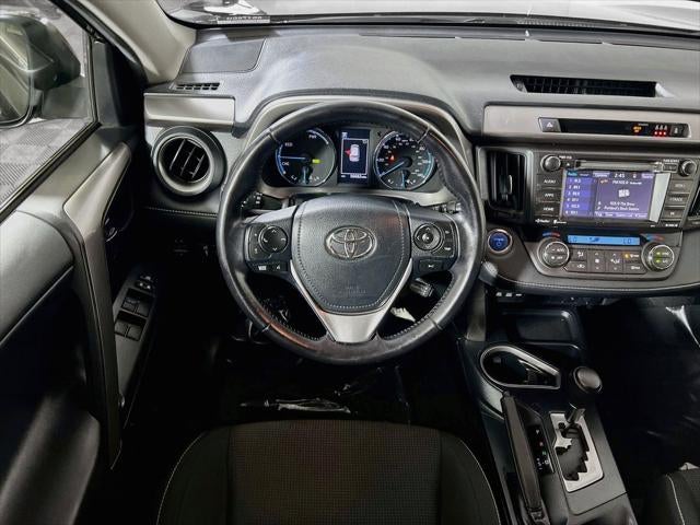 2017 Toyota RAV4 Hybrid XLE