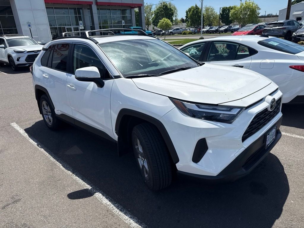 2025 Toyota RAV4 Hybrid XLE
