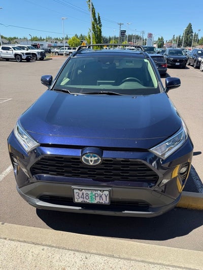2020 Toyota RAV4 Hybrid XLE