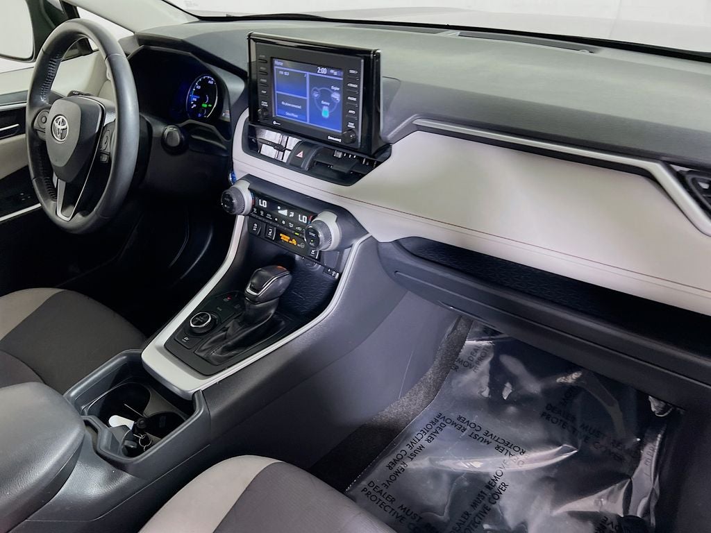 2020 Toyota RAV4 Hybrid XLE