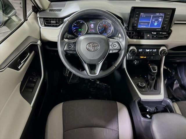 2020 Toyota RAV4 Hybrid XLE
